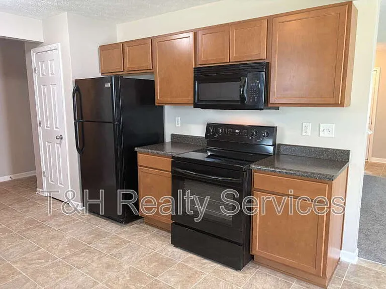 8151 Firefly Way — Photo 9
