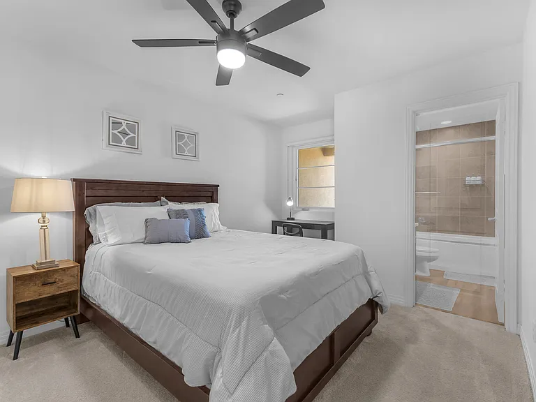 Rosewood Ln — Photo 15