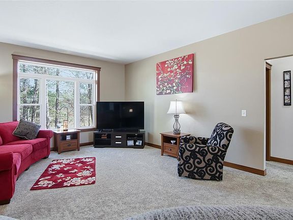 3rd image of 3442 Creek Ridge Drive