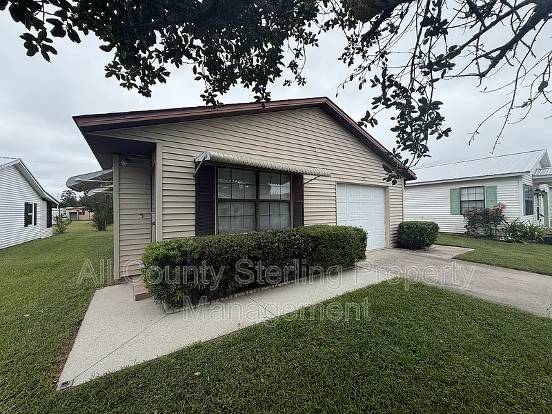 2 bed, 1.0 bath, 846 sqft, $1,395 — Photo 3