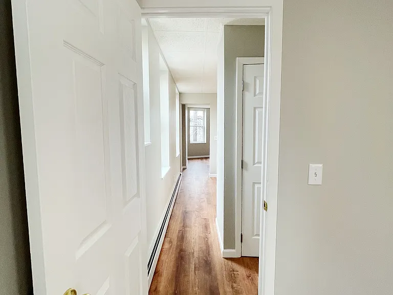737 Burns St #1 — Photo 7