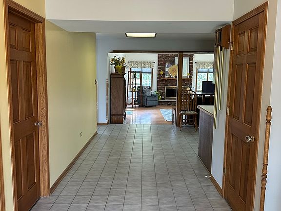 3rd image of 11930 Lynch Dr