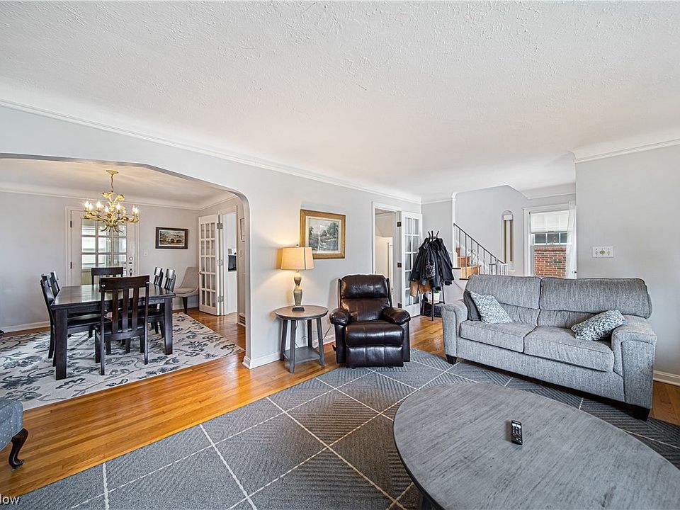 21570 Edgecliff Dr, Euclid, OH 44123 Zillow