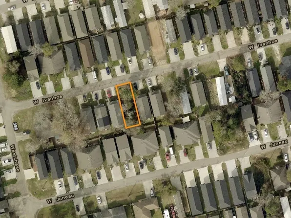 16955 W Ivanhoe, Montgomery, TX 77316
