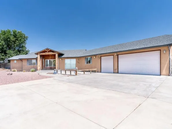 593 E Hahns Peak Ave, Pueblo West, CO 81007