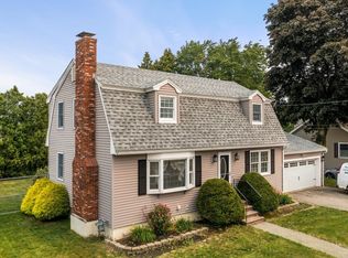 131 Mount Vernon St, Lawrence, MA 01843