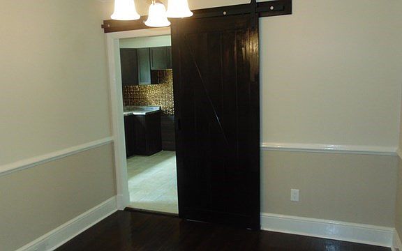5th image of 1807 Irish St
