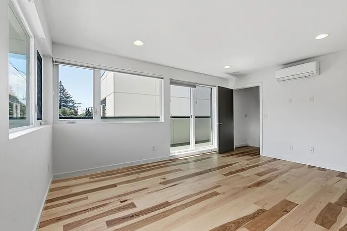 7331 Fauntleroy Way SW — Photo 33