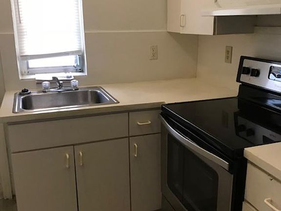 4th image of 1954 Marseille Dr APT 2