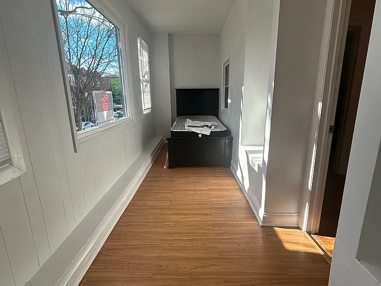 3508 W Montrose Ave #2F — Photo 5