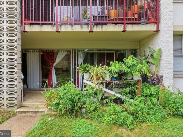 9205 New Hampshire Ave APT B2, Silver Spring, MD 20903