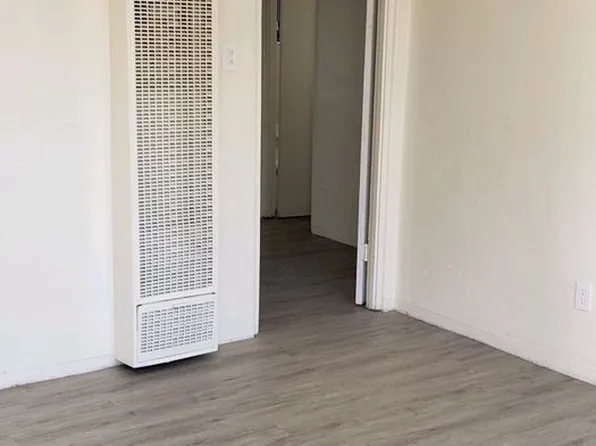 8915 Central NE, 8915 Central Ave NE #11, Albuquerque, NM 87108