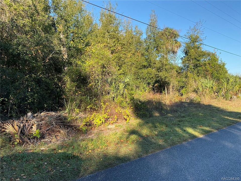 1st image of 15 N Country Club Dr