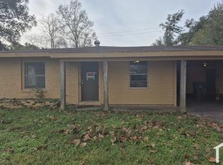 5465 Margo Ln, Beaumont, TX 77708