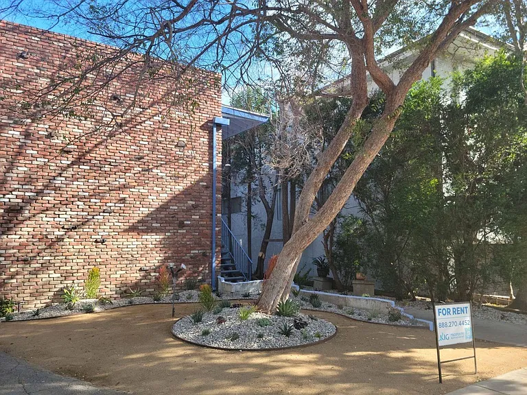 4540 Vista Del Monte Ave — Photo 10