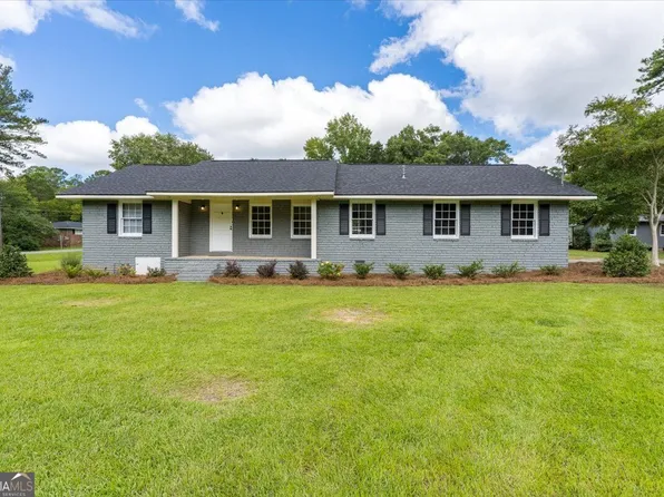 196 Short St, Gray, GA 31032