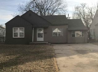 713 W Indiana Ave, Enid, OK 73701