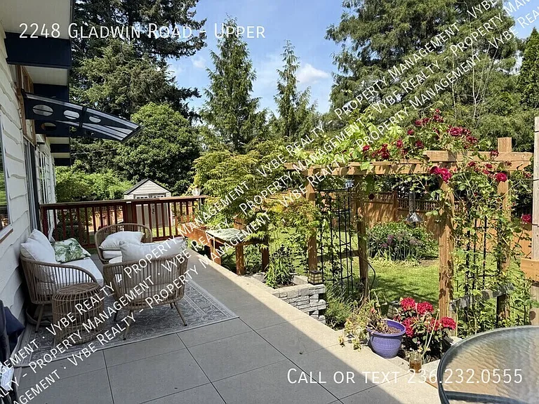 2248 Gladwin Rd #UPPER — Photo 23