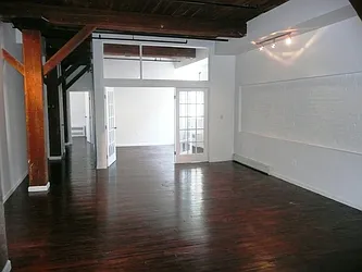 Rented by Urban Ambiance
