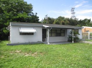101 Browning Dr W, West Palm Beach, FL 33406