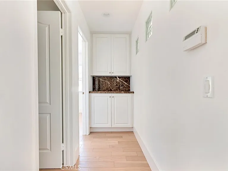 1 Savona Ct — Photo 17