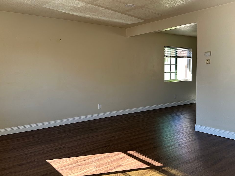 1st image of 43 Oaklawn Ave #47