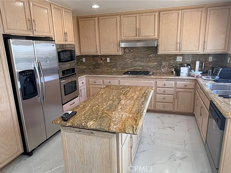 19850 Sierra Meadows Ln — Photo 4