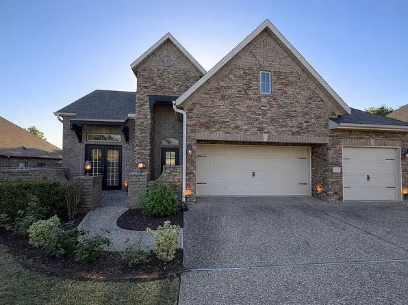 3737 N Lalique Ln, Fayetteville, AR 72704