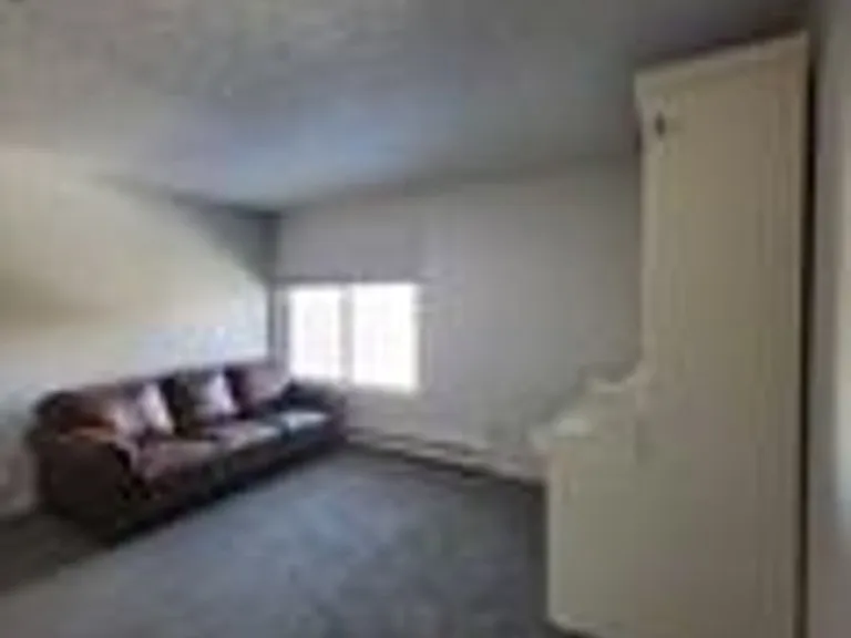 110 S Park Ave — Photo 14