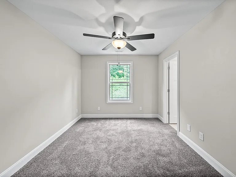 48 Cave Springs Rd — Photo 17