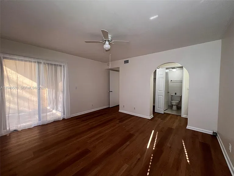 5661 Riverside Dr #101B7 — Photo 14
