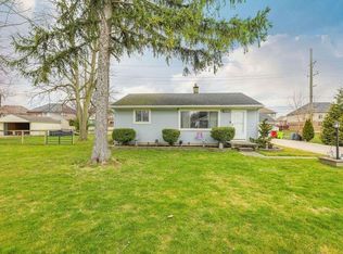 39221 Muffatt St, Harrison Township, MI 48045