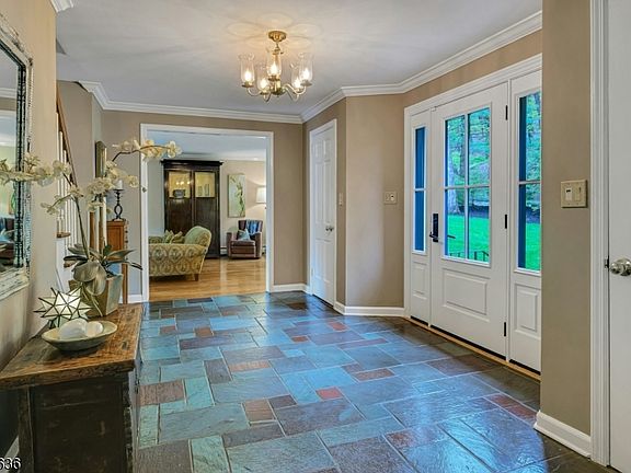 3rd image of 59 Green Hill Rd