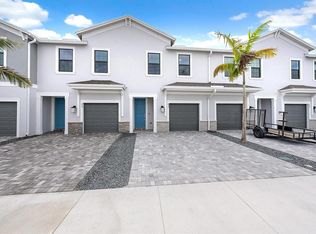 272 SW Sally Way, Stuart, FL 34997