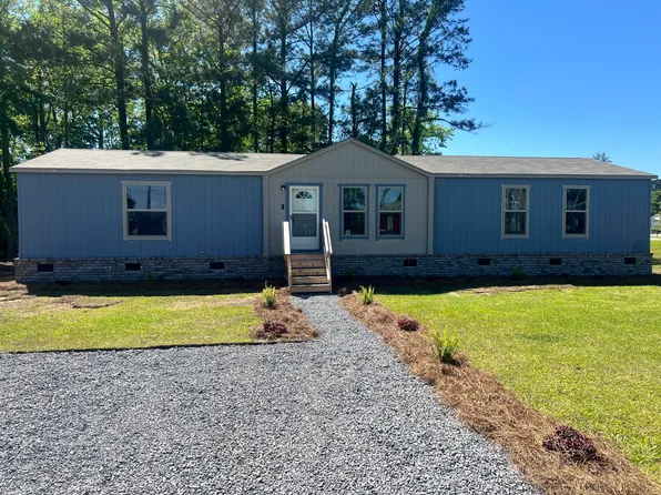 205 Langham Ct, Moncks Corner, SC 29461