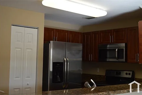 3 bed, 1400 sqft, $3,100 — Photo 4