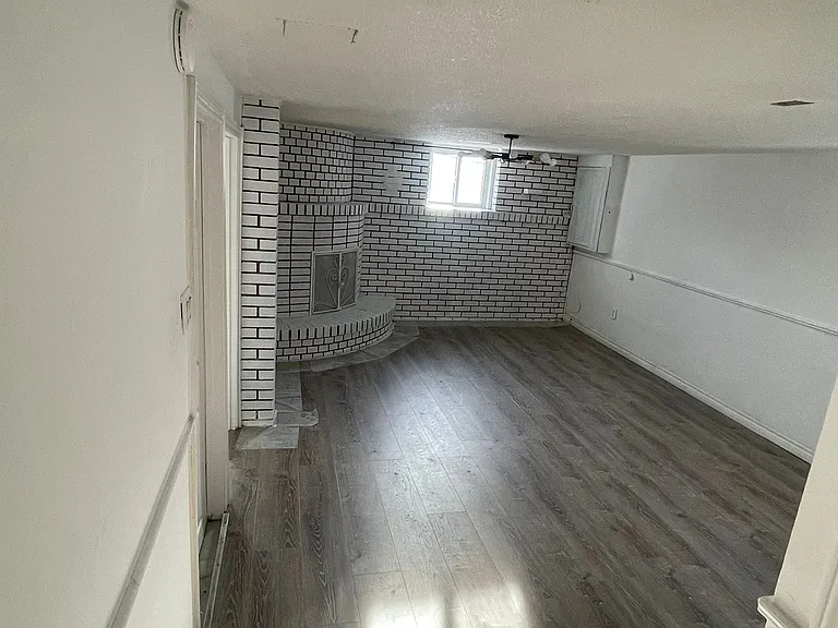 7292 Redfox Rd — Photo 4