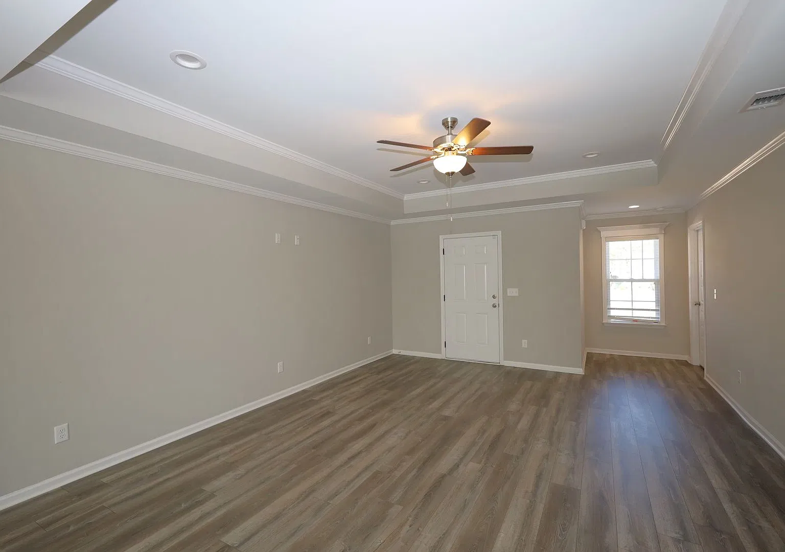 1709 Almond Tree Place — Photo 2