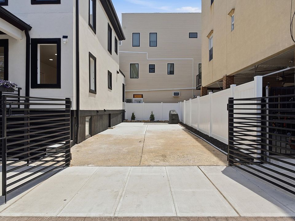 3414/3412 Hudson Ave, Union City, NJ 07087 | MLS #260011757 | Zillow