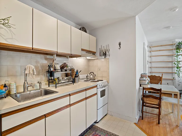 50 Columbus Ave #7 — Photo 5