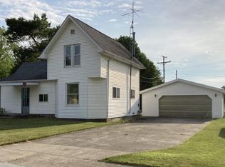 74 Maude St, Elkton, MI 48731