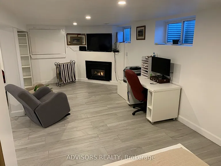 48 Briar Rd — Photo 6