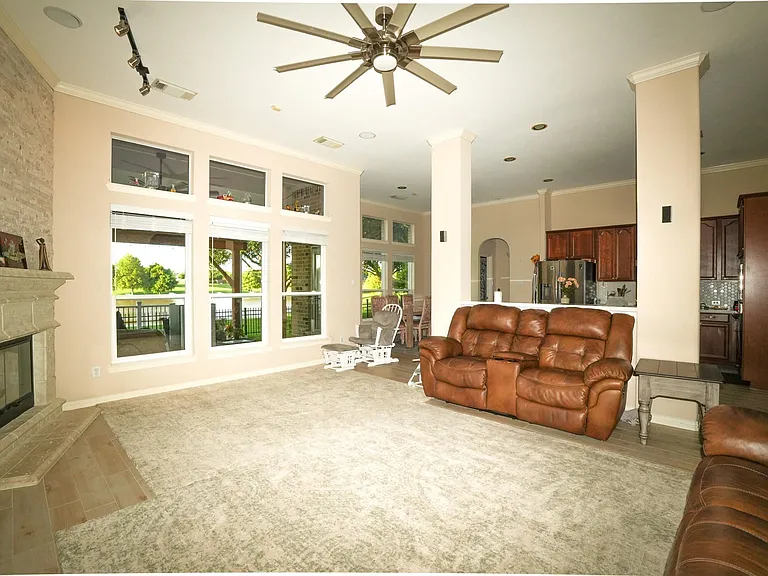 21314 Shawnee Park Dr — Photo 10