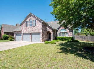 4208 W Memphis St, Broken Arrow, OK 74012