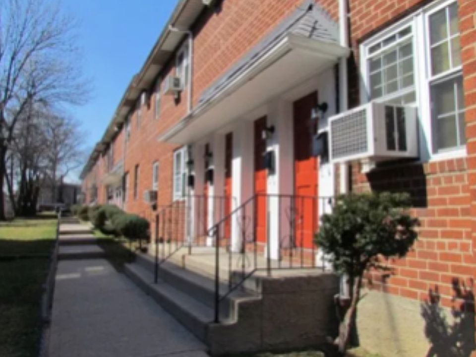 2nd image of 777 Terrace Ave #1