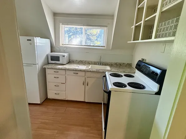1311 W 9th Ave APT 3, Spokane, WA 99204