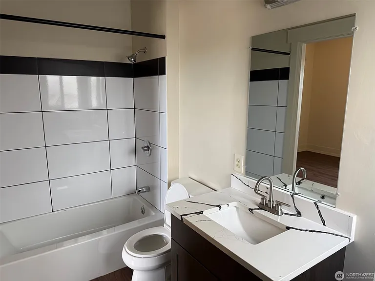 3709 Colby Ave — Photo 12