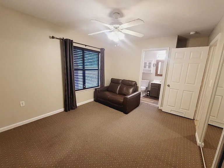 741 White Dr #34 — Photo 10