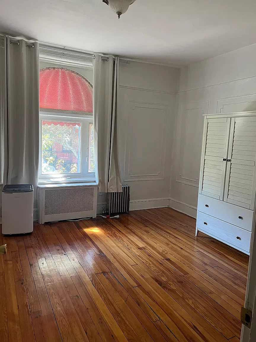 185 15th Street — Photo 1
