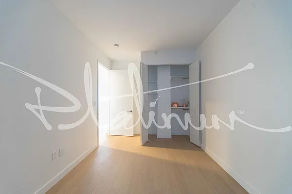 Rented by Platinum Properties | media 14